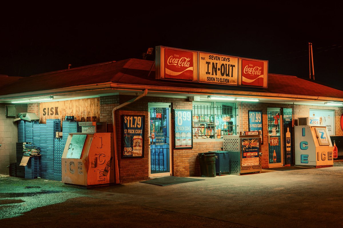 ChrisMcCurdy91's tweet image. Depersonalized