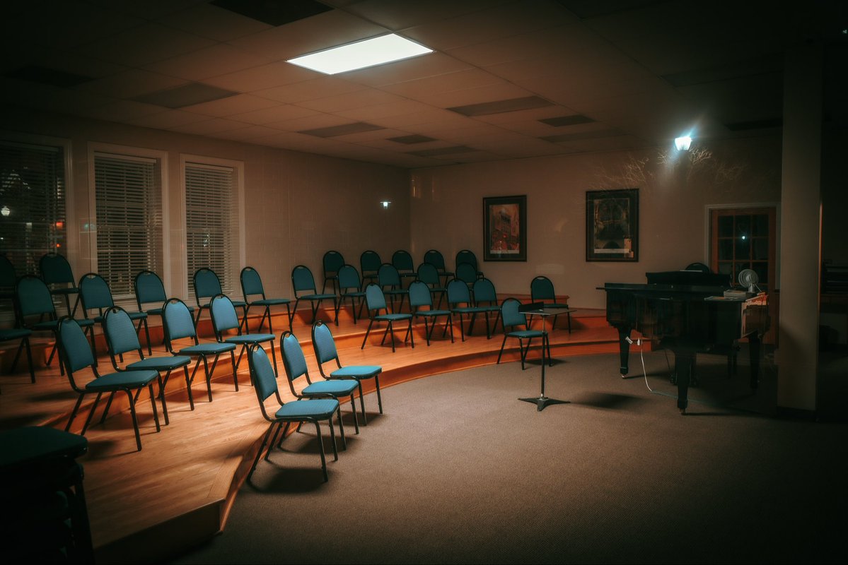 ChrisMcCurdy91's tweet image. Depersonalized