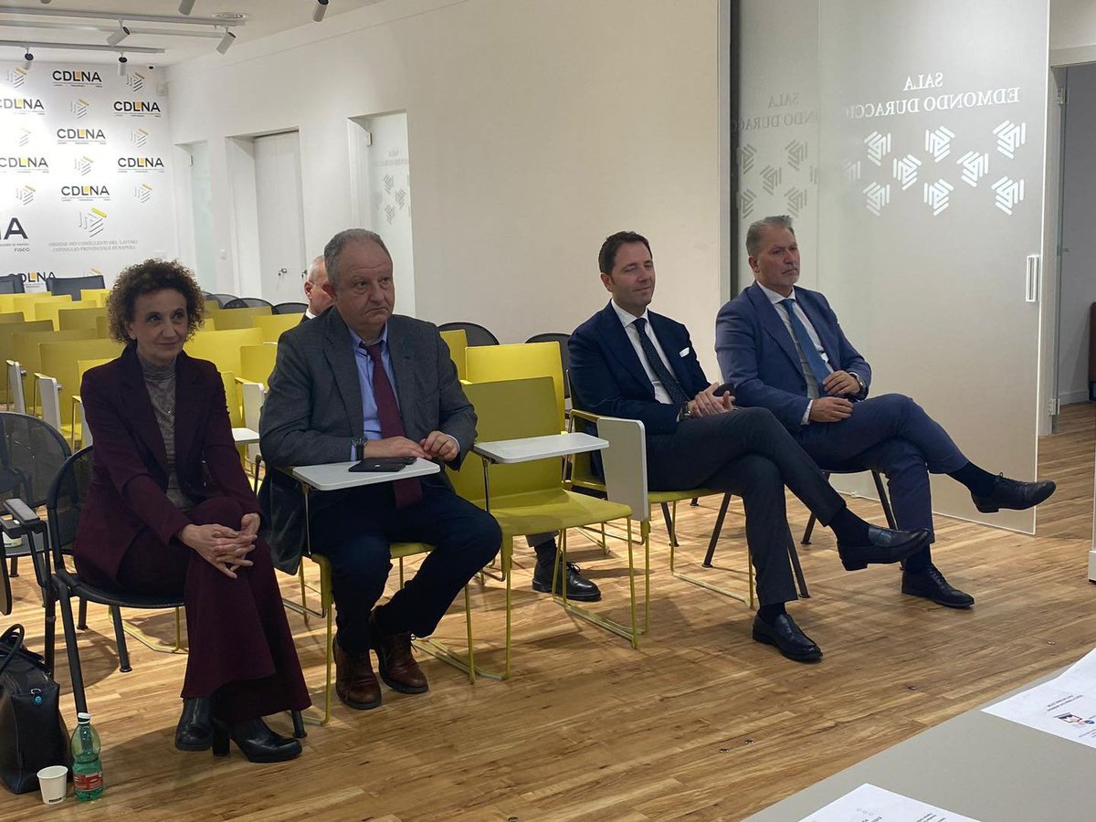 📌 Evento di grande valore per la categoria!
🤝Si è tenuto ieri il webinar tematico promosso dall’Ordine dei CDL di Napoli, in collaborazione con l’Agenzia delle Entrate - Direzione Regionale Campania e la Consulta Regionale dei Presidenti degli Ordini CDL della Campania.