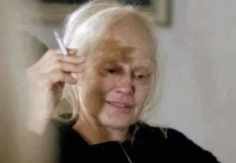 boss accidentally sent my deadname in a work group chat and my coworker asked if it was me