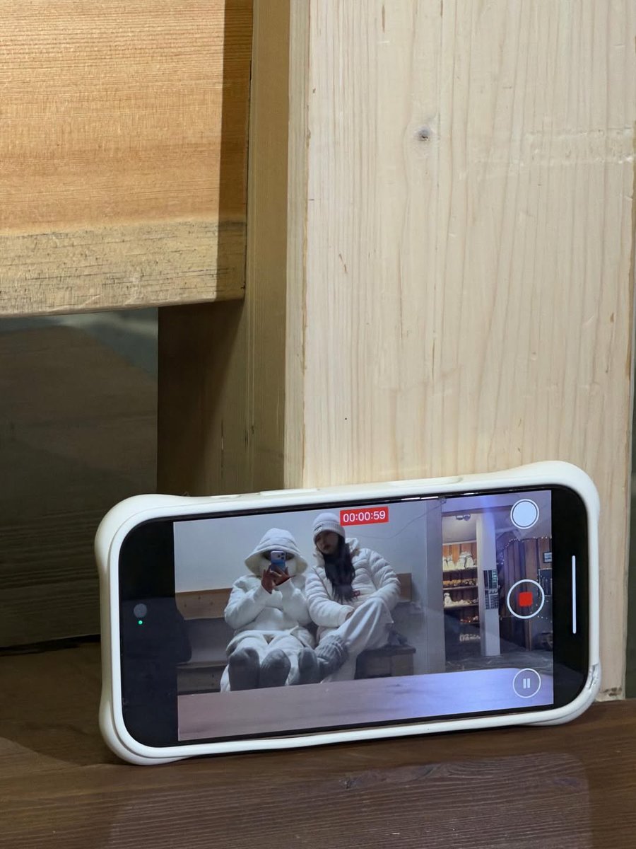 ͙͘͡★ tweet media