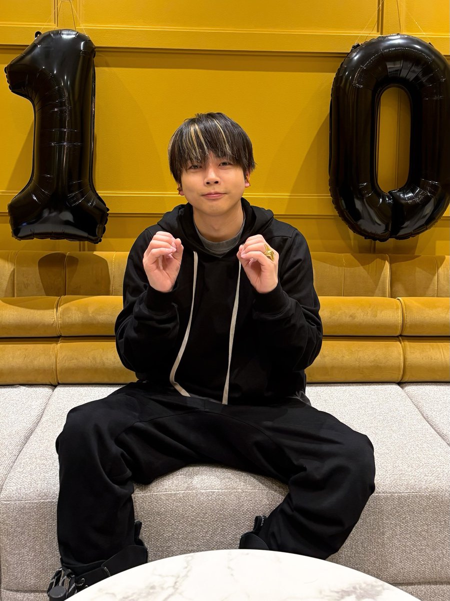 FAMILYCLUBweb's tweet image. 🟡🟡━━━━━━━━━━━━

 増田貴久の〇〇10周年記念生配信
 　　　　アーカイブUP!!

━━━━━━━━━━━━🟡🟡

🎨配信中に描いた
【ネコます】ダウンロード🆗⏭️

🎙️〇〇に回答した様子も
お楽しみください!!!!!!!!!!

#増田貴久のOO10周年

🔽こちらをタップ🔽
web.familyclub.jp/s/jwb/diary/ma…