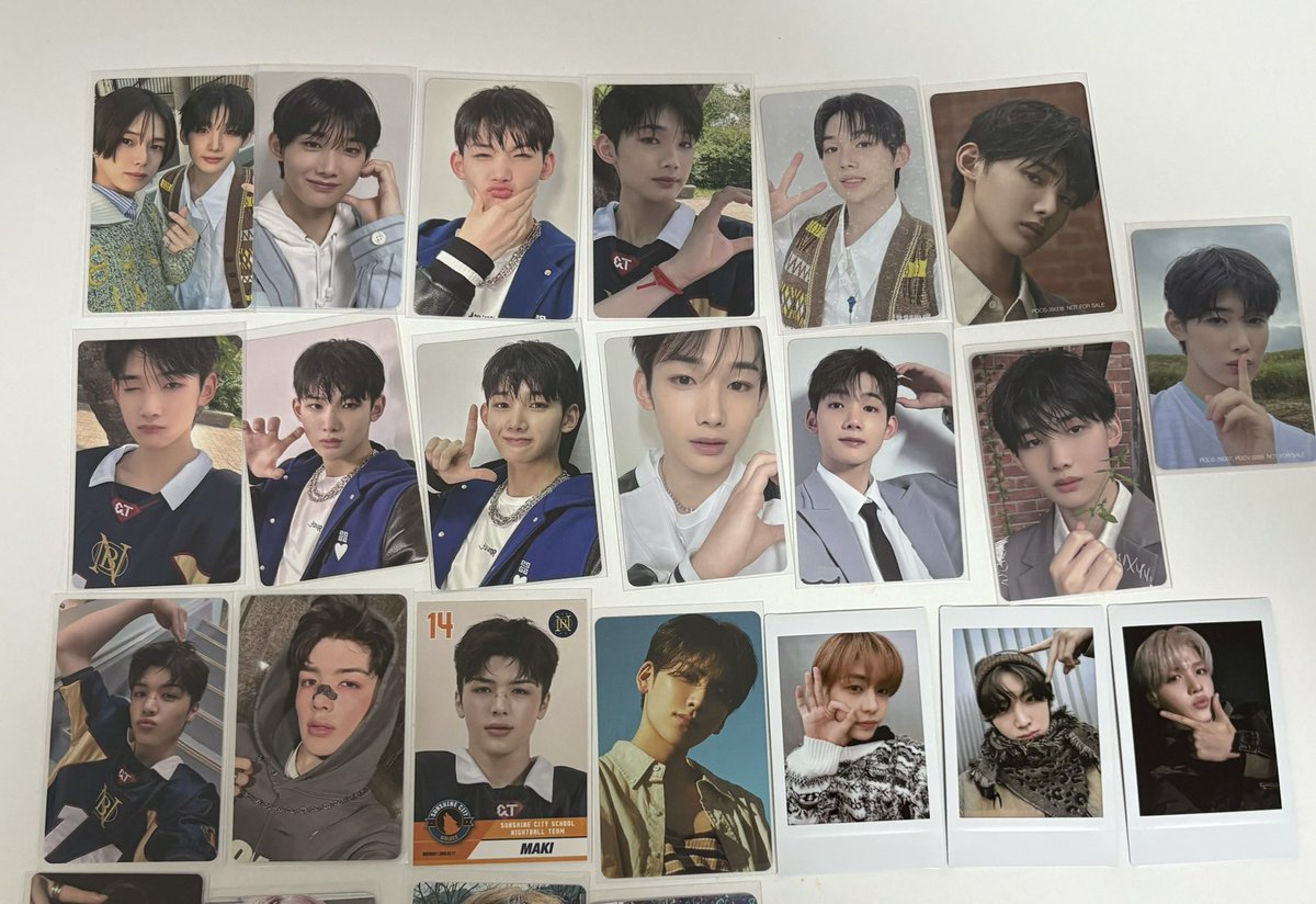 sn2ii_'s tweet photo. 앤팀 포카 40장 일괄 13에 양도합니다! https://t.co/5l1fqCITu7