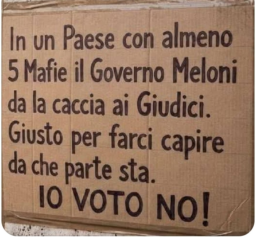 053_Vince's tweet image. SENZA  PAROLE