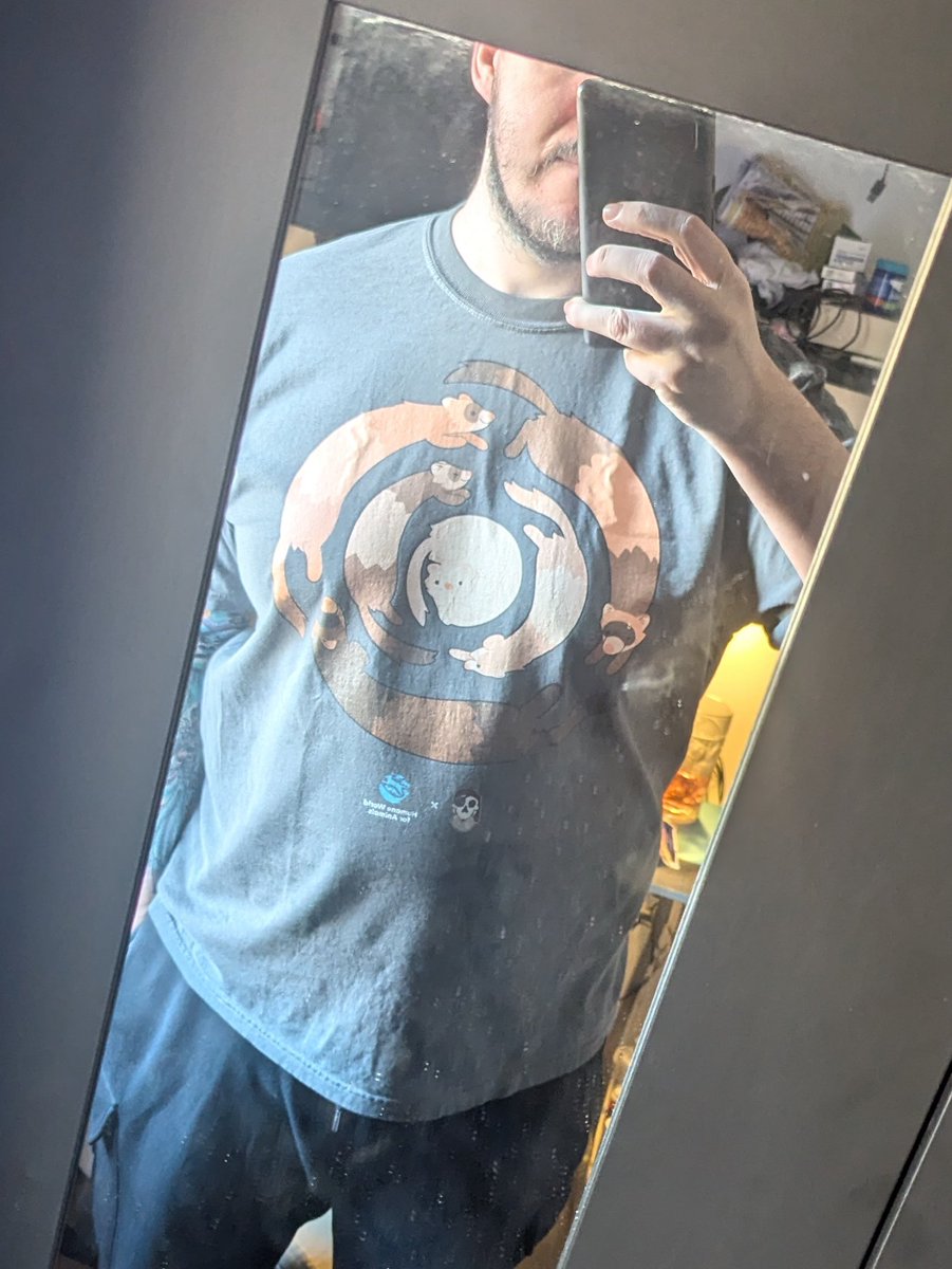 Cinder87's tweet image. Supporting @PirateSoftware and the @FerretPosting guys in their endeavours to promote @humaneactfund to end animal cruelty.