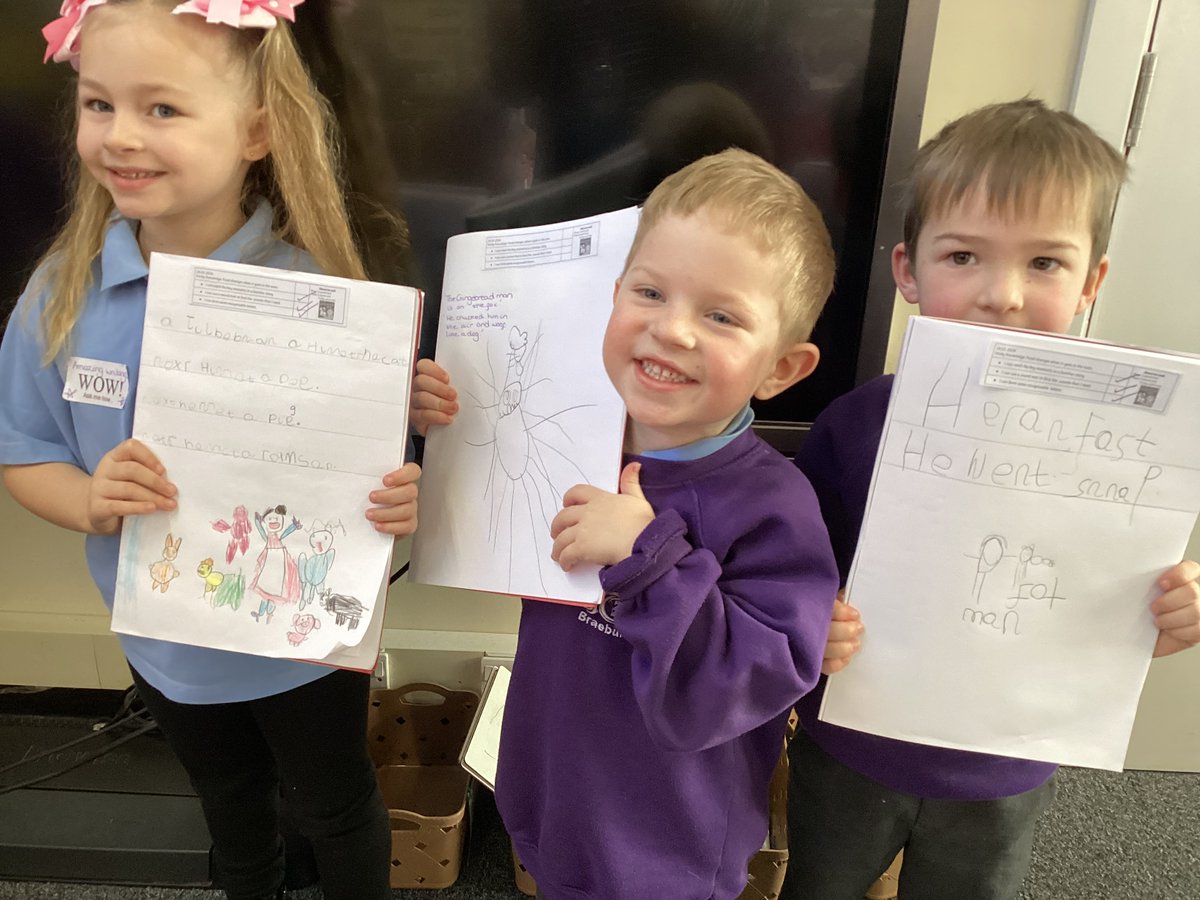 BraeburnPrimary's tweet photo. What a wonderful morning in FS2  doing  independent  writing! The children have  finished the story of The Gingerbread Man in many different ways. I think I have some future storytellers on my hands. 📚🦁✍️#BraeburnEYFS #BraeburnEnglish @eboractrust @LiteracyTrustNY @LittleWandle https://t.co/BKqPaNsZEt