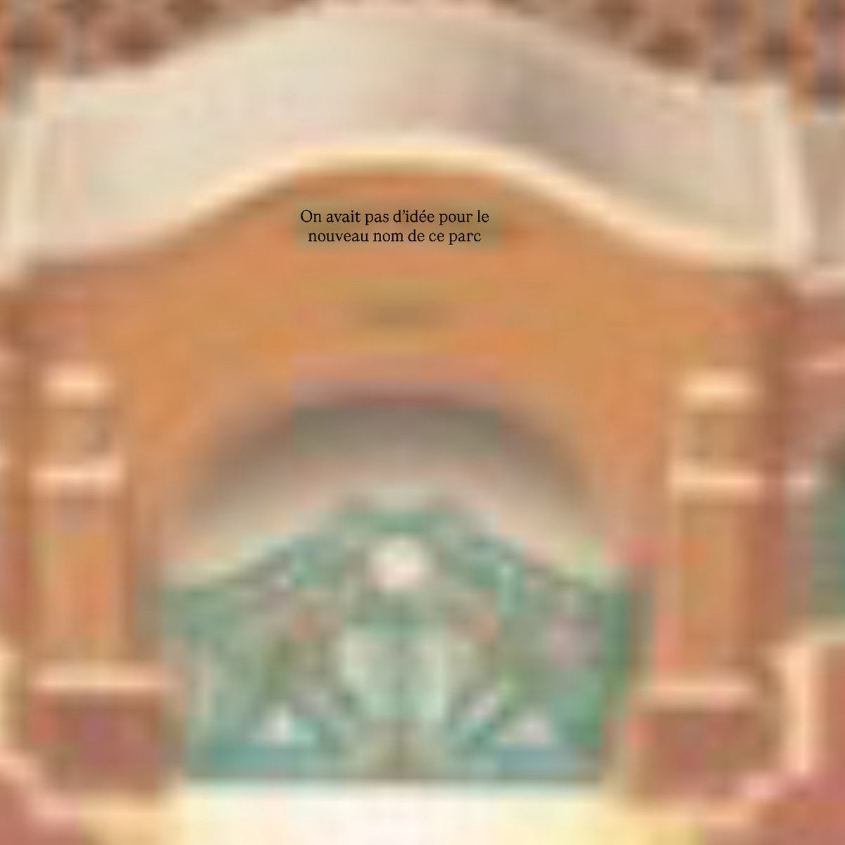 J’ai réussi à zoomer sur le nouveau plan pour voir l’écriture sur l’entrée