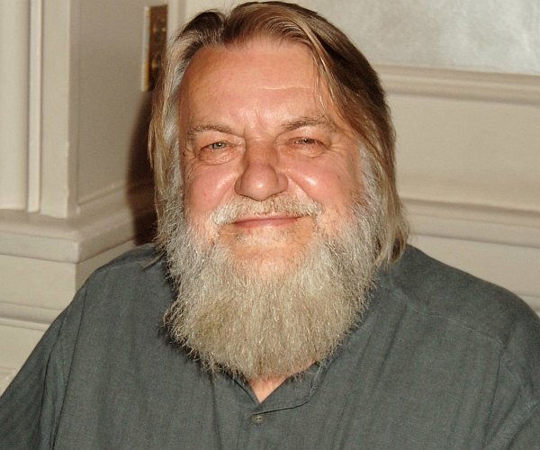 tompinks's tweet image. Wishing a happy 81st birthday to influential composer and multinstrumentalist, founding member of SOFT MACHINE and MATCHING MOLE - musician ROBERT WYATT
instagram.com/p/DUDZGMEjjYV

#RobertWyatt #Music #Birthday #OnThisDay #BornOnThisDay #Today #OTD #HappyBirthday #Rock #MusicHistory