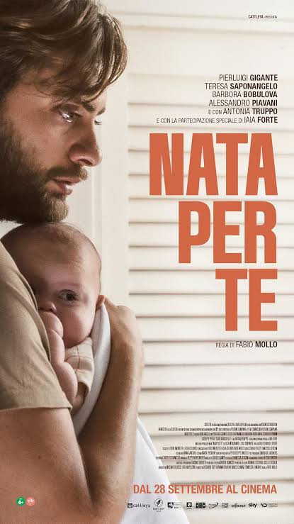 Esta sensible y emotiva historia real sobre la lucha de un hombre soltero gay para adoptar en la homófoba Italia se merece mucha más atención de la que está teniendo.

«Born for You», o «Nata per te» en el original italiano, disponible en <a href="/Filmin/">Filmin</a>.