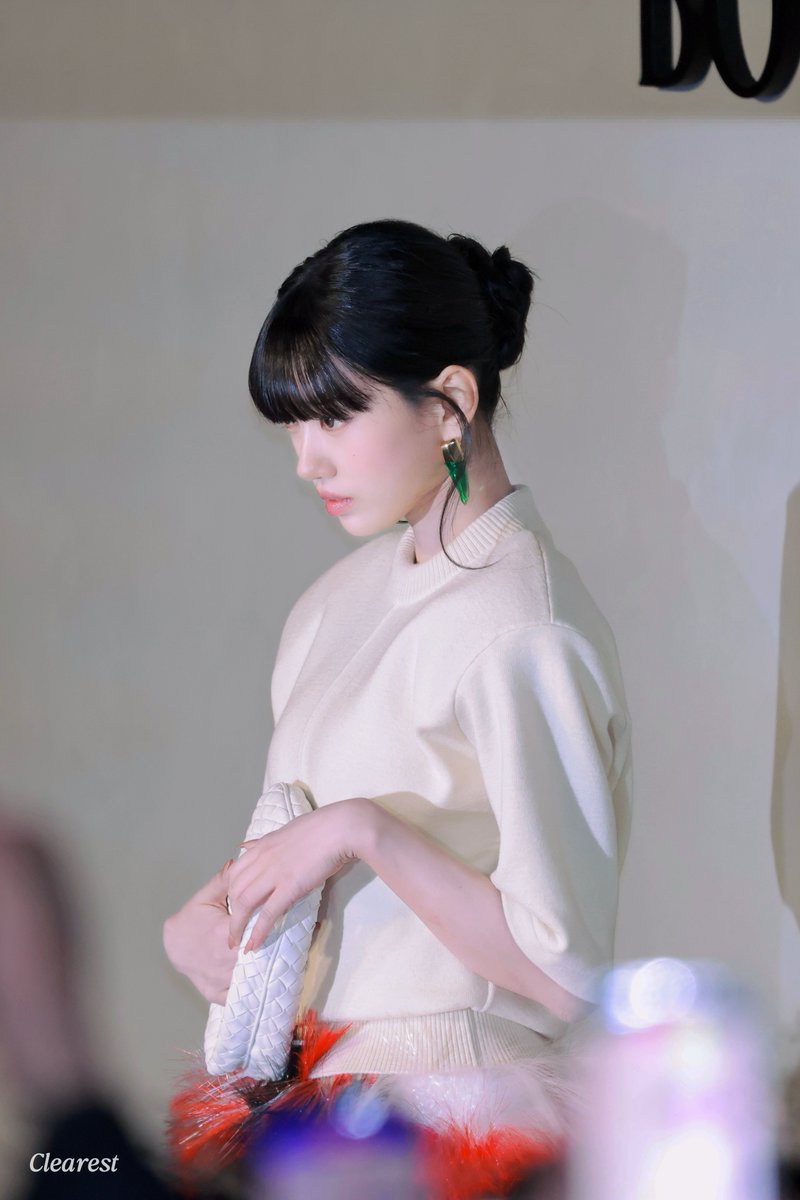 𝑪𝒍𝒆𝒂𝒓𝒆𝒔𝒕 tweet media