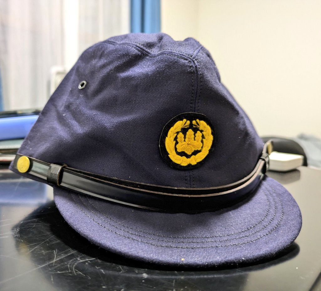 ヤフオクで落札した制帽セットの中のお目当てだった「昭和32年制 夏帽
