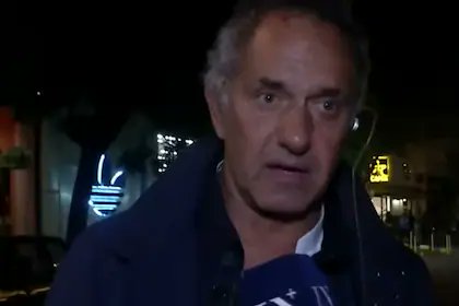 MarkJaume's tweet image. El ser más despreciable de la Argentina. Arrastrado, alcahuete, corrupto, inútil, servil, mentiroso, vago. Si se me escapa alguna virtud hagan su aporte .