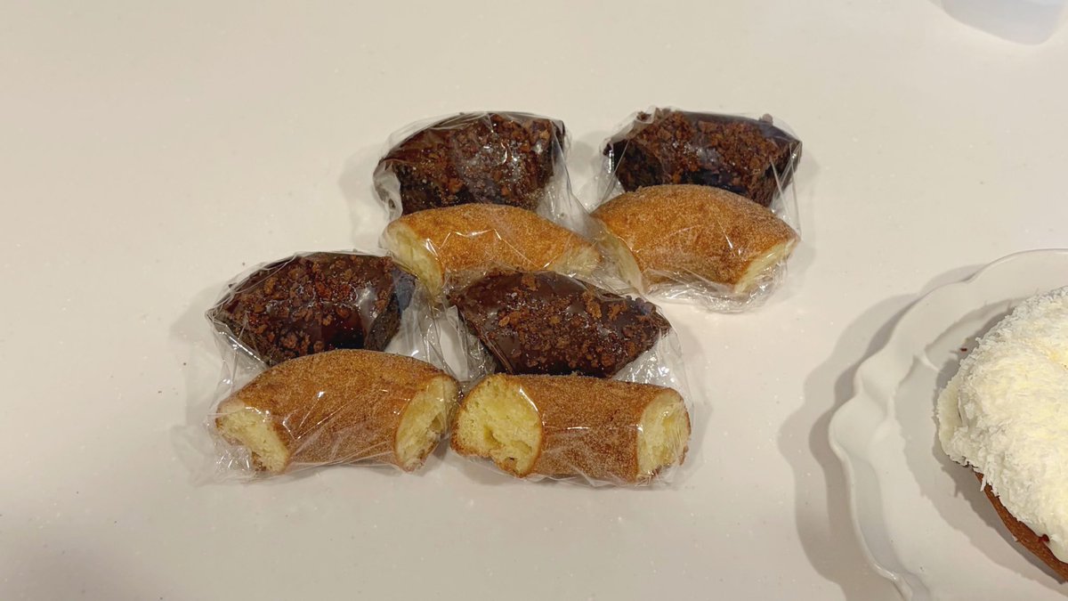 mochi 🍒 tweet media