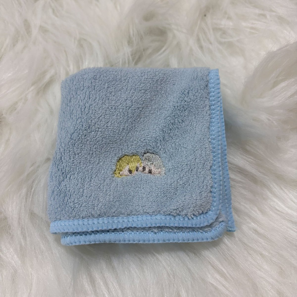 スタゼノ刺繍ハンカチです
2/1に頒布します🎶