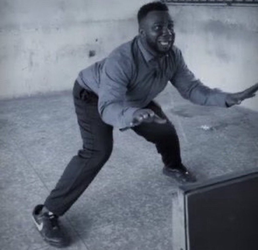 When you play under 3.5 goals and they score 3-0 in 17 mins