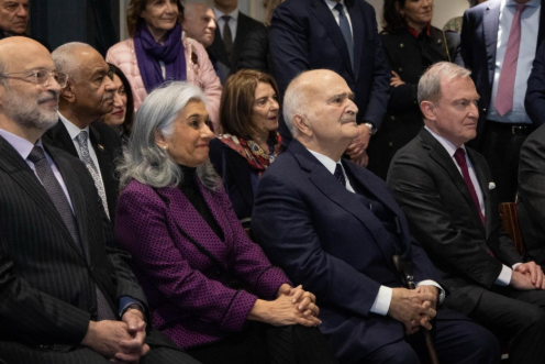 سمو الأمير الحسن يفتتح معرض الصور الفوتوغرافية ويطلق كتاب "غزّة، بوابة العرب إلى المتوسط: ذاكرة وفن" 