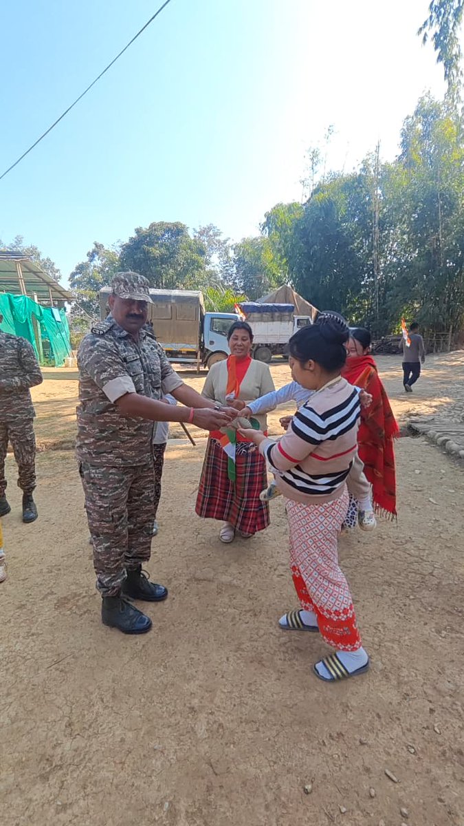 Commandant58Bn's tweet photo. Republic day was marked by a patriotic fervour with huge participation by the villagers surrounding Langaza,  CCpur B/58 CRPF. https://t.co/sKfJtqd2Ks