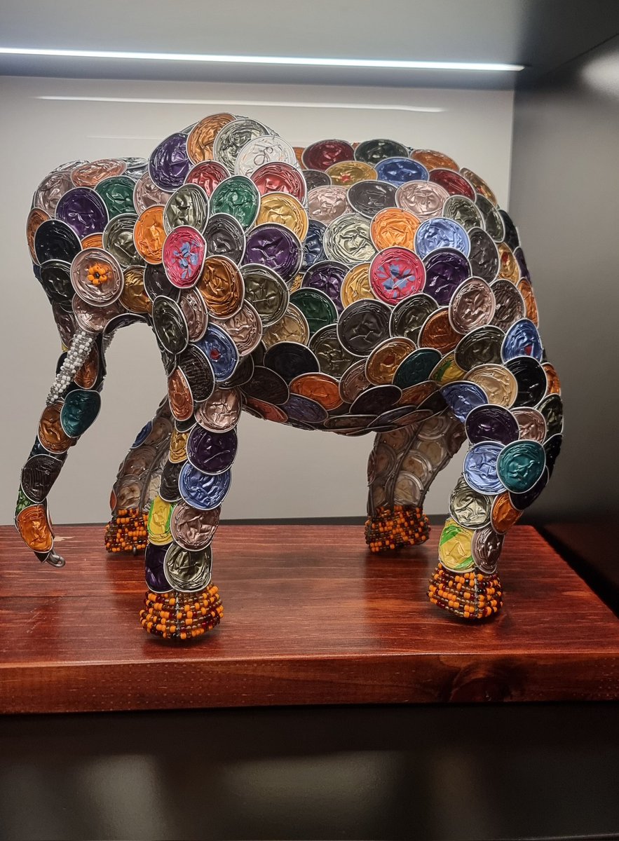 ☕️Tasting. 🐘 art creation with used Nespresso pods😍