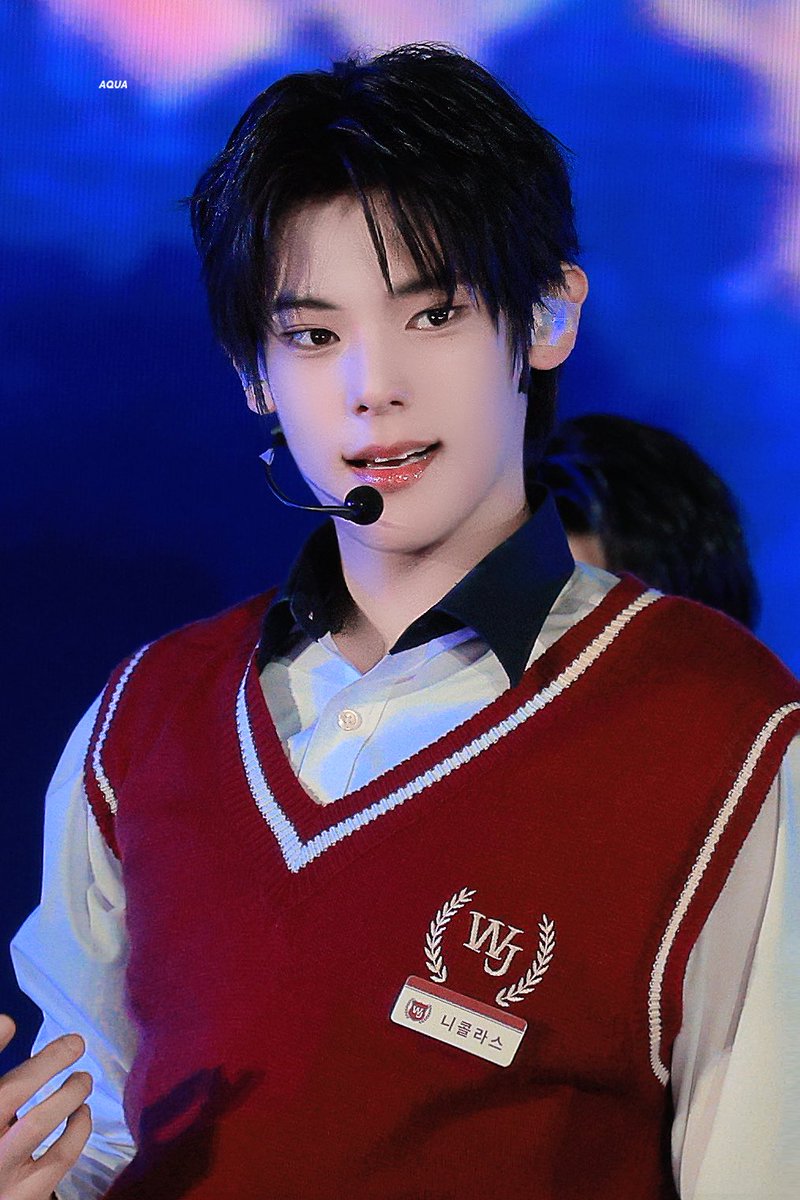 251025

#니콜라스 #NICHOLAS #SMTR25