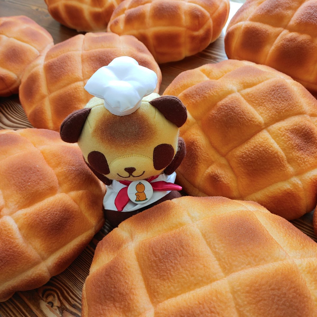 メロンパンのベレー帽、焼きたて✨！ 本日は14個発送しました🐼 お荷物