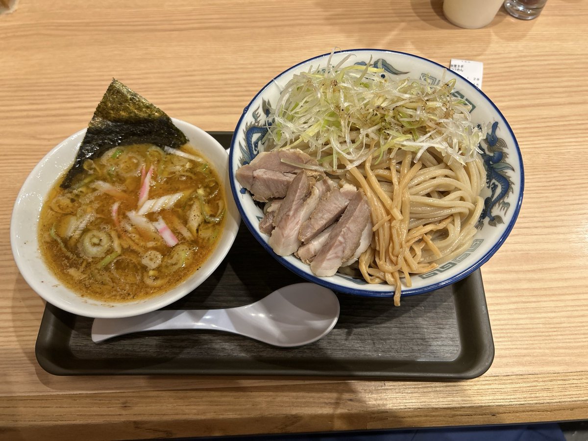 くらくらりん tweet media
