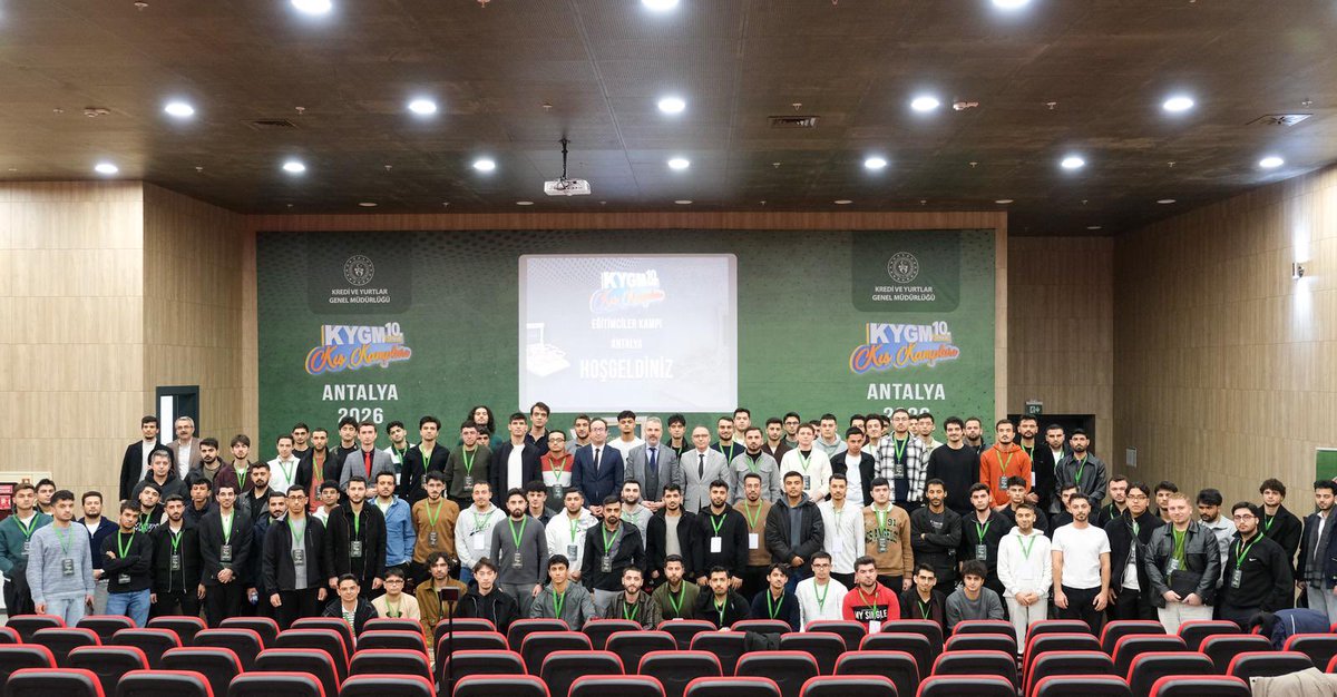 📍Antalya-Eğitimciler Kampı

Prof. Dr. Zeynep Gemuhluoğlu "Bilgi, Eğitim ve Etik", Prof. Dr. Özcan Erkan Akgün “Yapay Zekâ Çağında Eğitim” konulu söyleşileriyle öğrencilerimizle bir araya geldi.

#KYGMKışKampları