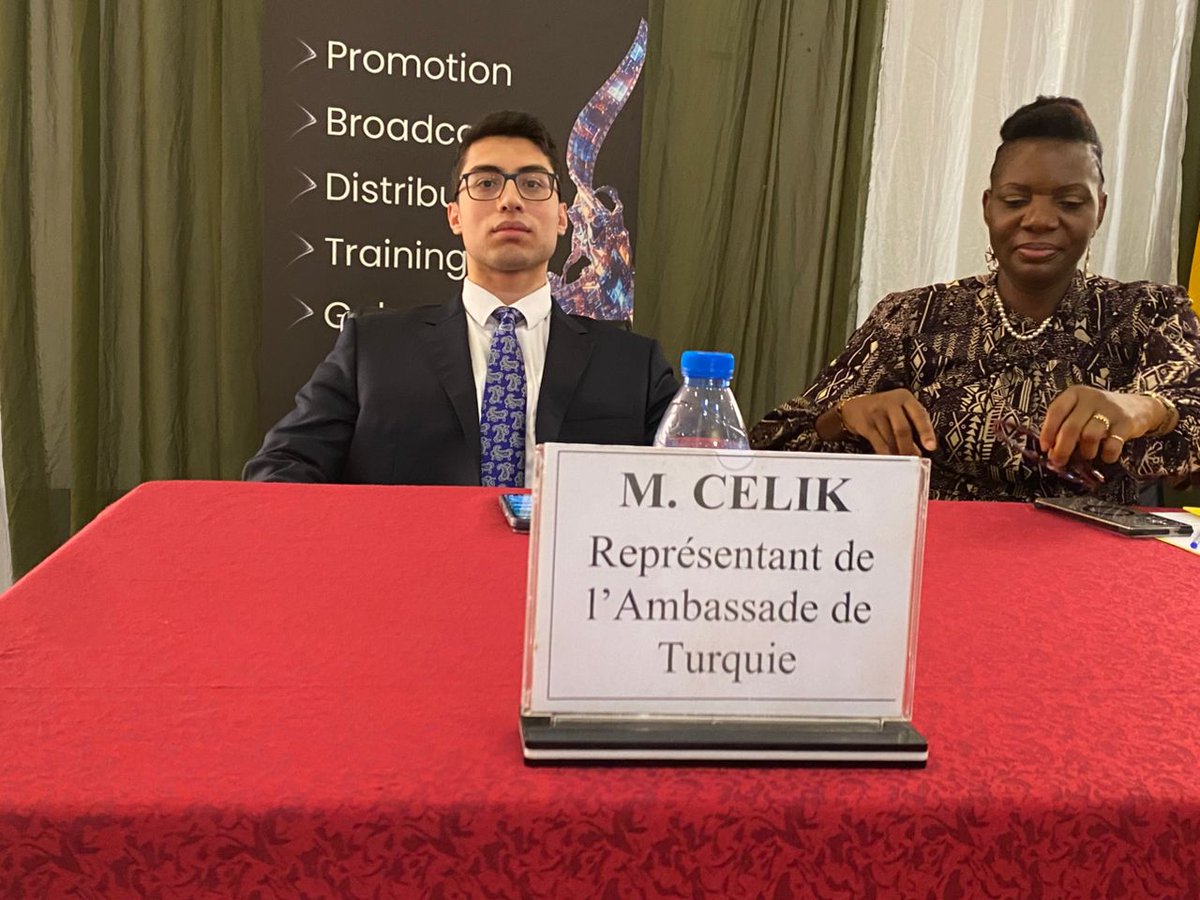 Ministère des Arts et de la Culture 🇨🇲 tweet media