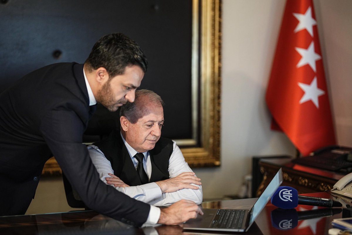 İstanbul Jandarma Komutanı Korgeneral Yusuf Kenan Topcu, Anadolu Ajansı’nın “Yılın Kareleri” oylamasına katıldı. Sayın Topcu’nun seçtiği kareler
👇

İstanbul Jandarma Komutanı Korgeneral Topcu, AA'nın "Yılın Kareleri" oylamasına katıldı <a href="/anadoluajansi/">Anadolu Ajansı</a> v.aa.com.tr/3813064