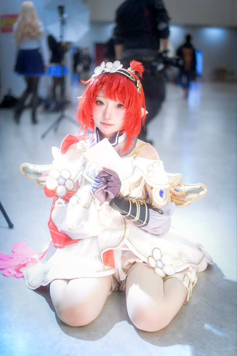 Cosplay .崩壊スターレイル/トリビー

                       預言を運ぶ『使者』

#アコスタ池袋