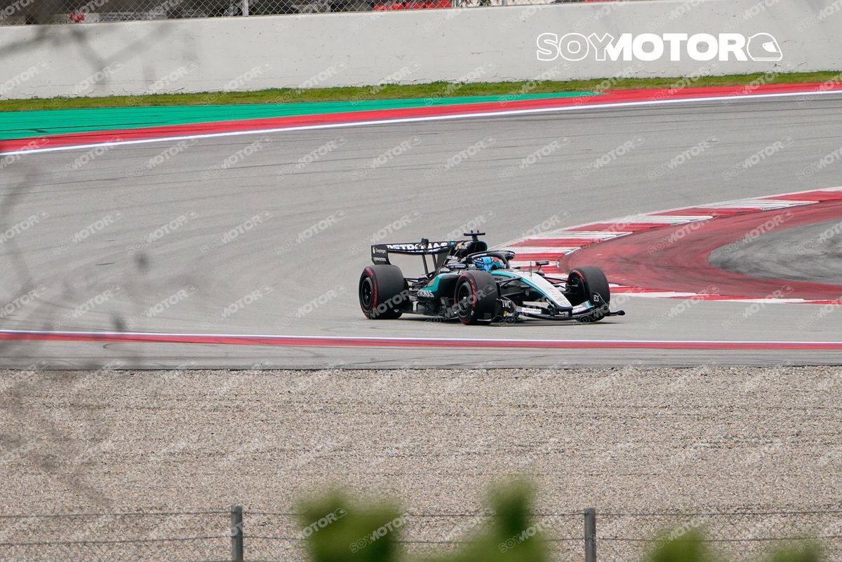 MercedesAMGPCF1's tweet image. 🚨 Morning session ✅

George sets the fastest lap of the preseason so far - 1:17.580 🤯

- 92 laps completed by George👌