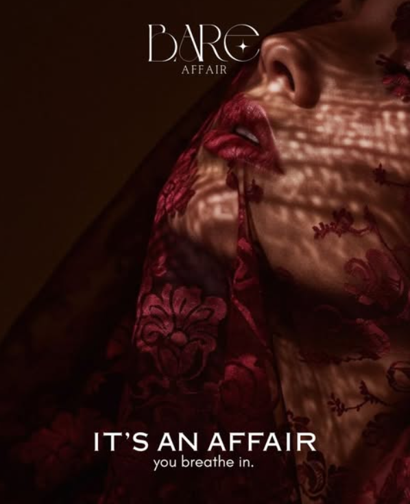 Bare_Affair's tweet image. Some perfumes shout.
Bare Affair lingers.
Clean. Confident. Unforgettable. 😌

#BareAffair #SignatureScent