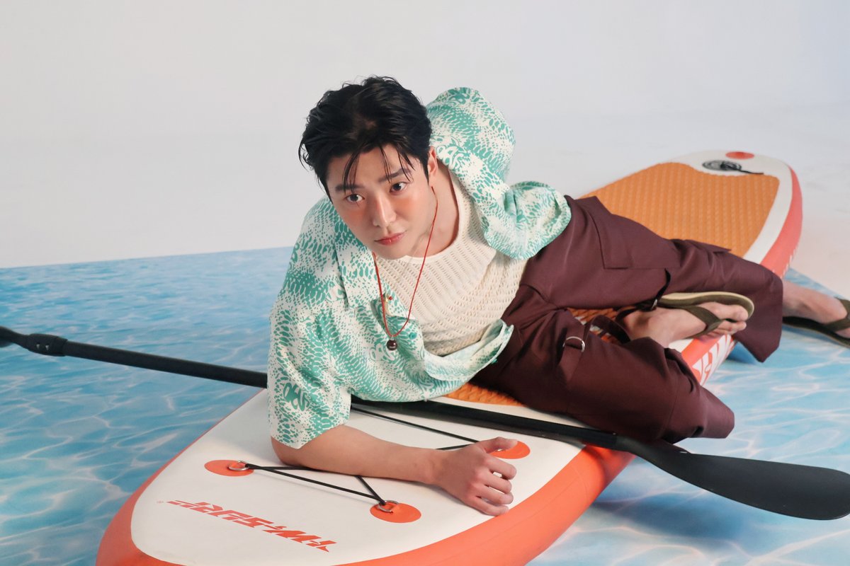 FNC_ACTOR's tweet image. [📷] 2026 SEASON'S GREETINGS - RO WOON'S ACTIVITY 비하인드 - 🛶

2026 SEASON'S GREETINGS - RO WOON'S ACTIVITY의
🛶CANOE🛶 비하인드 사진을 공개합니다!

더 많은 사진 보러 가기
FAN CAFE &amp;gt;&amp;gt; cafe.daum.net/officialROWOON…
WEVERSE &amp;gt;&amp;gt; weverse.io/rowoon/media/0…

#로운 #ROWOON #로밍 #ROming