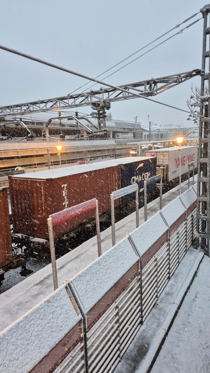 Ángel C² tweet media