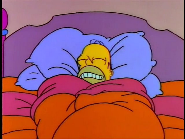 Supertramp9713's tweet photo. En la cama calentito con la lluvia de fondo // Suena la alarma https://t.co/24uQfr57pq