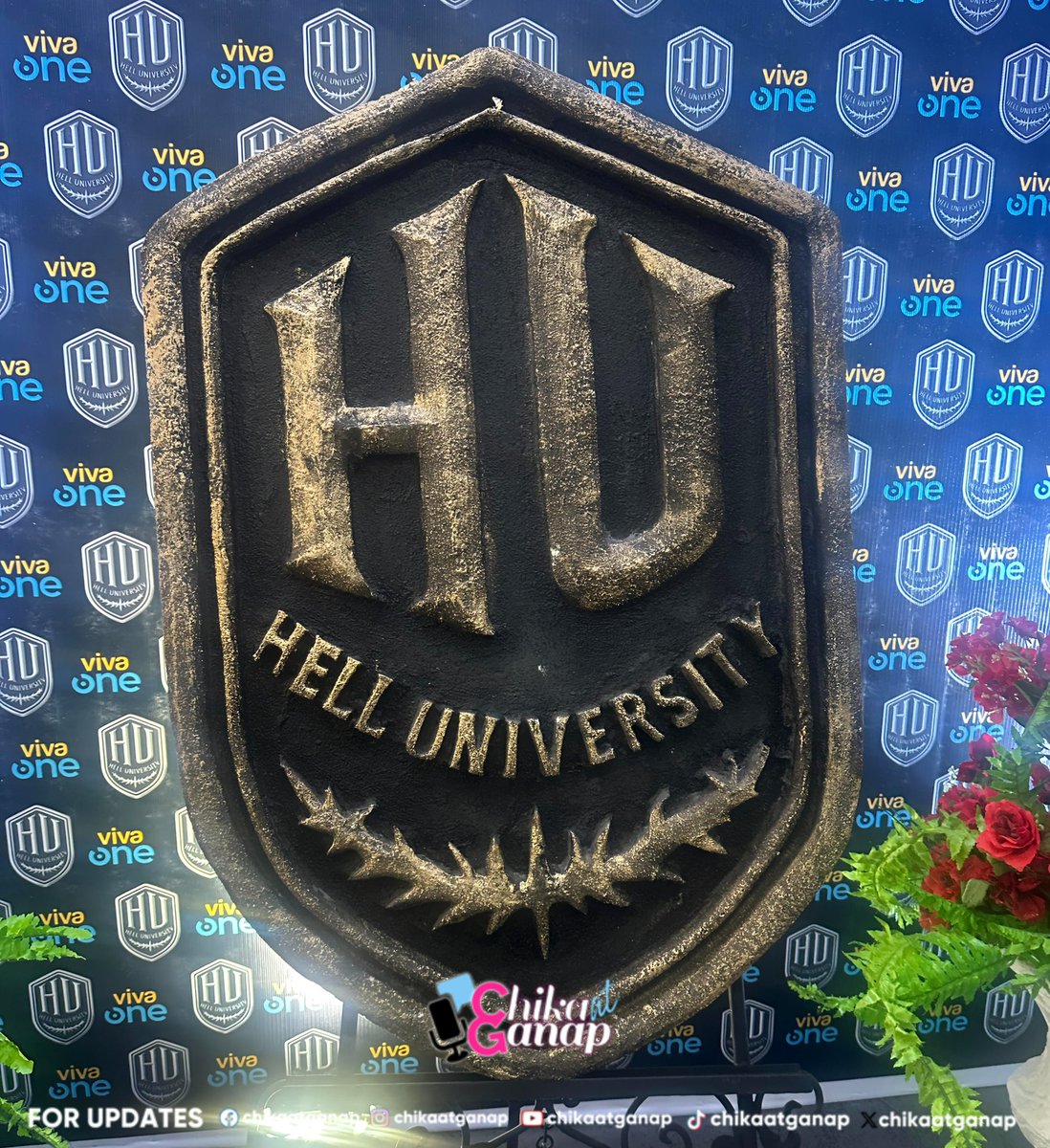 chikaatganap's tweet photo. ARE U BRAVE ENOUGH TO ENTER HELL U? 

LOOK: @VivaOnePH proudly presents a Studio Viva production of a mystery-thriller-romance Wattpad series adaptation, KnightInBlack’s #HellUniversity. https://t.co/BGvFVtm2Jk