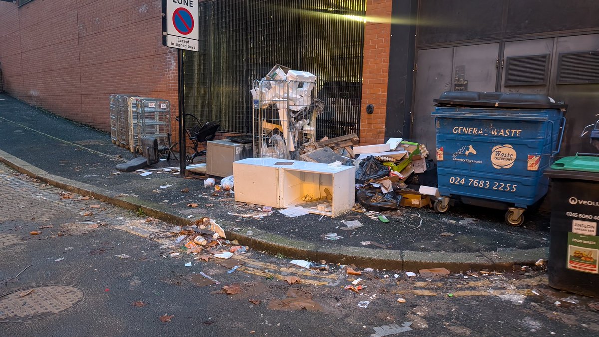 Siobhan Harrison 📻💙 tweet media