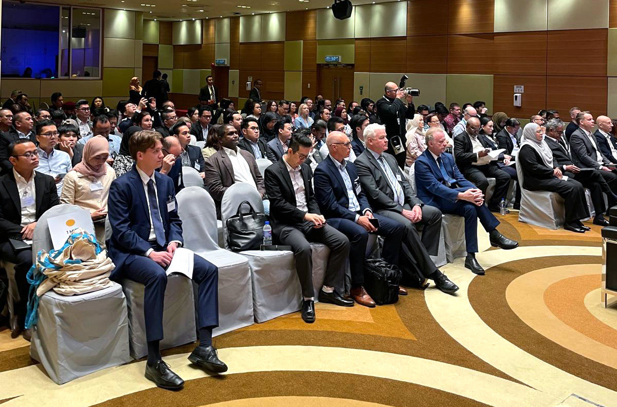 Finnpartnership's tweet image. 🇲🇾🇫🇮 Altogether 12 Finnish companies are in Malaysia this week, taking part in the Doing Business with Finland seminars in Kuala Lumpur and Johor Bahru. The focus: creating connections and building partnerships in 3 key sectors: energy transition, education and digitalisation.🤝