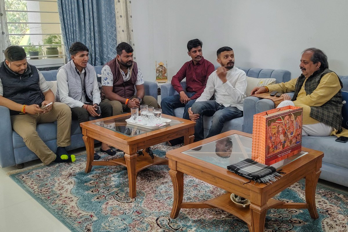 महाशिवरात्रि के पावन पर्व पर आयोजित शिव पार्वती विवाह समारोह का आमंत्रण प्राप्त हुआ।
 भव्य आयोजन की शुभकामनाएं।
#शिवबारात
