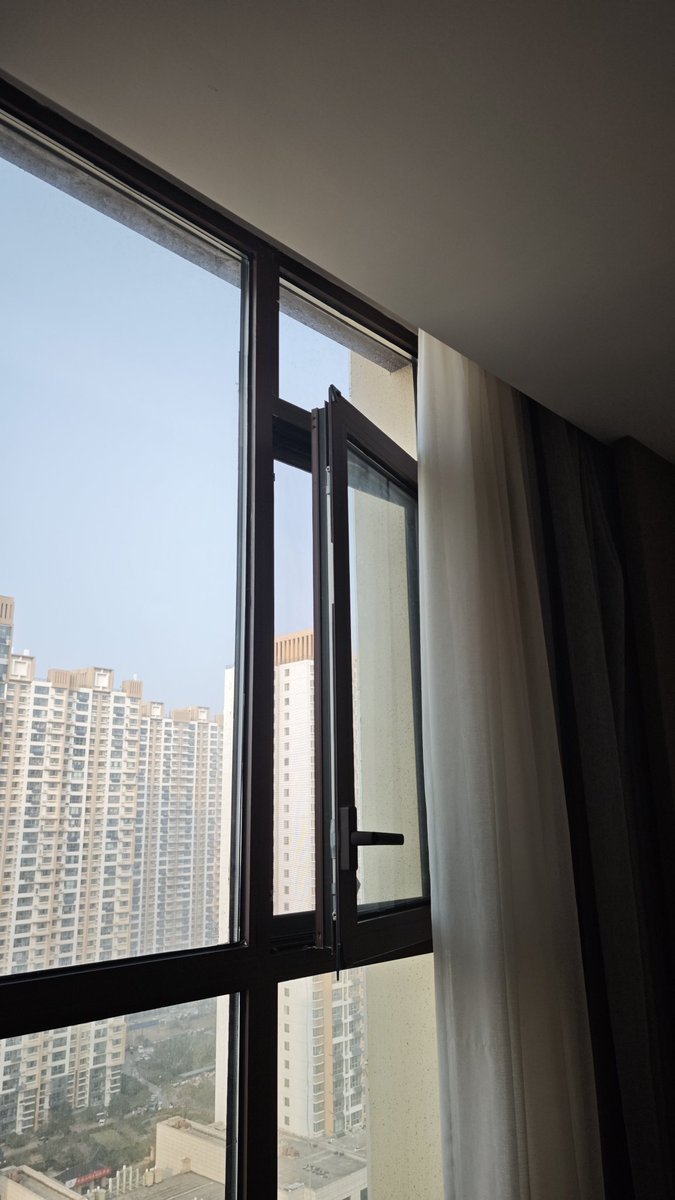 看视频南方人热的睡不着不以为然，
待一会土生土长北方人都想裸奔