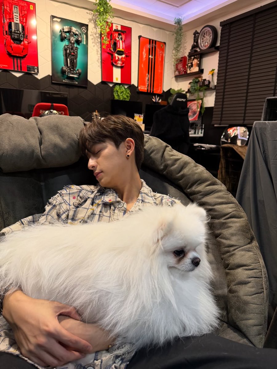 altafraiha12390's tweet photo. Chimon💛
IG: pet.carsxr #chimonac #ChimonWachirawit https://t.co/JYzkkhKBCy