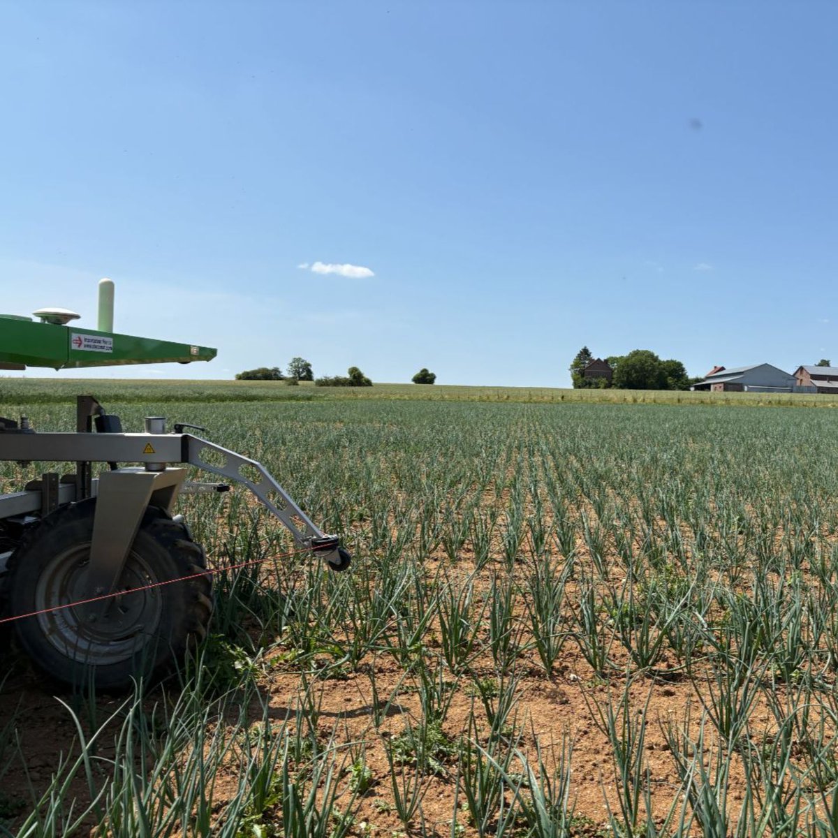 FarmDroid tweet media