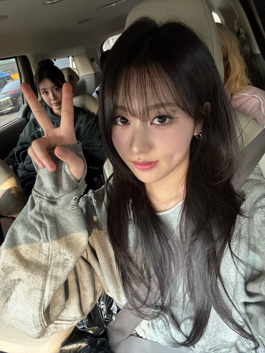 희연 HEE YEON tweet media