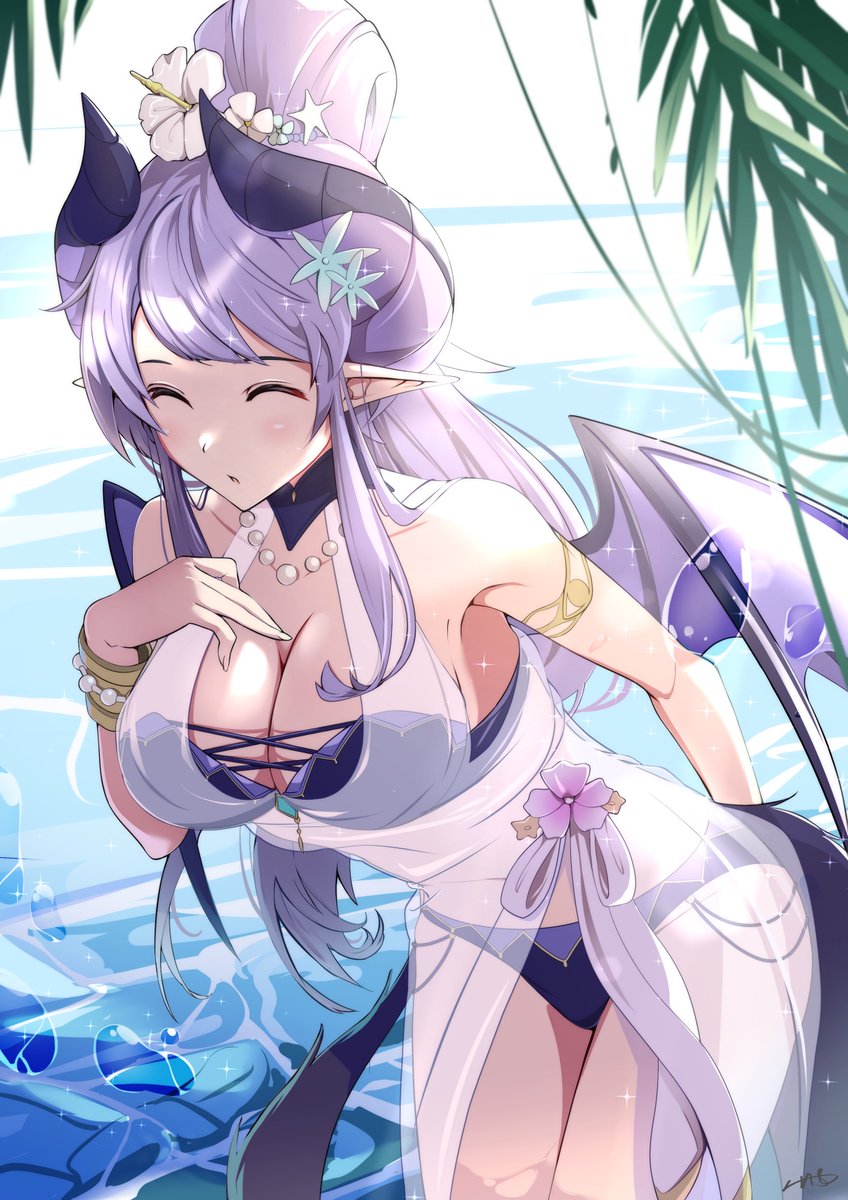 くそ暑いときはどうする？ 
#くそ寒いので水着絵を貼る