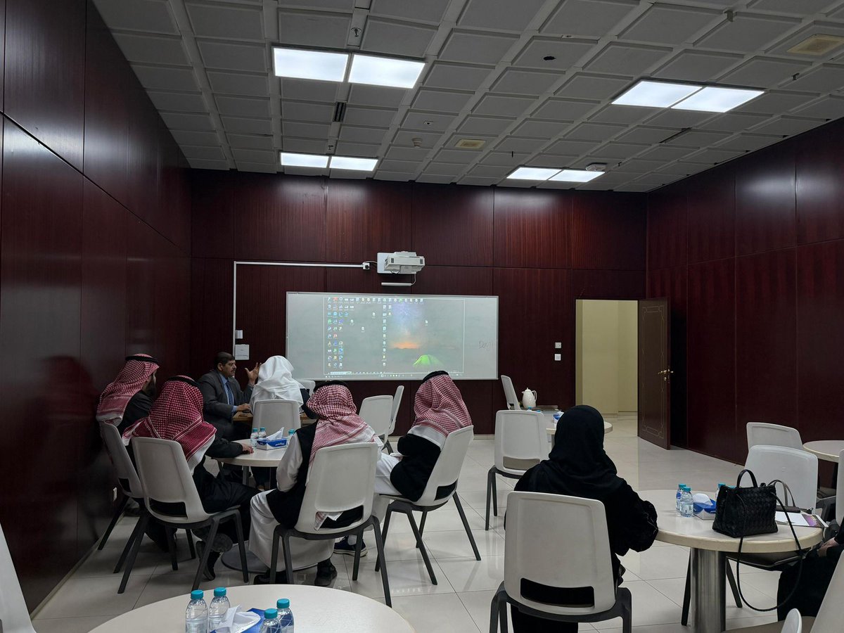 عمادة التطوير والجودة tweet media