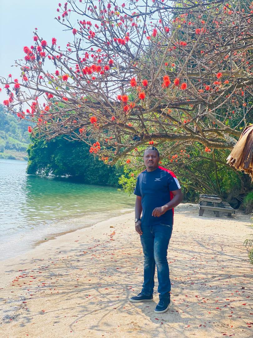 Un an d’occupation du M23 à Goma : la faillite politique de Félix Tshisekedi

Un an après l’occupation de Goma par le M23, une vérité s’impose avec brutalité : cette tragédie est aussi le produit de la naïveté politique, de l’amateurisme stratégique et du populisme de Félix