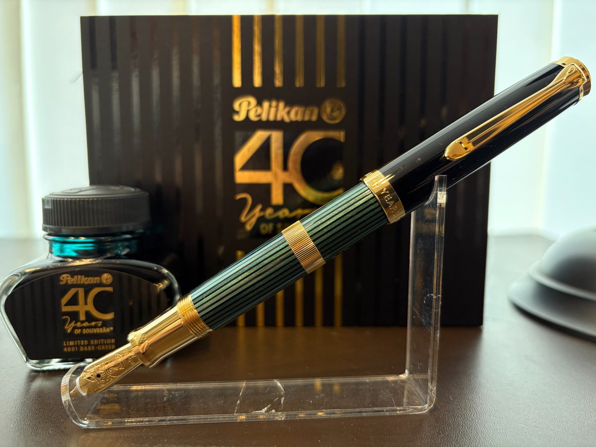 商品紹介】Pelikan（ペリカン） 万年筆 40 YEARS OF SOUVERAN 2022年に