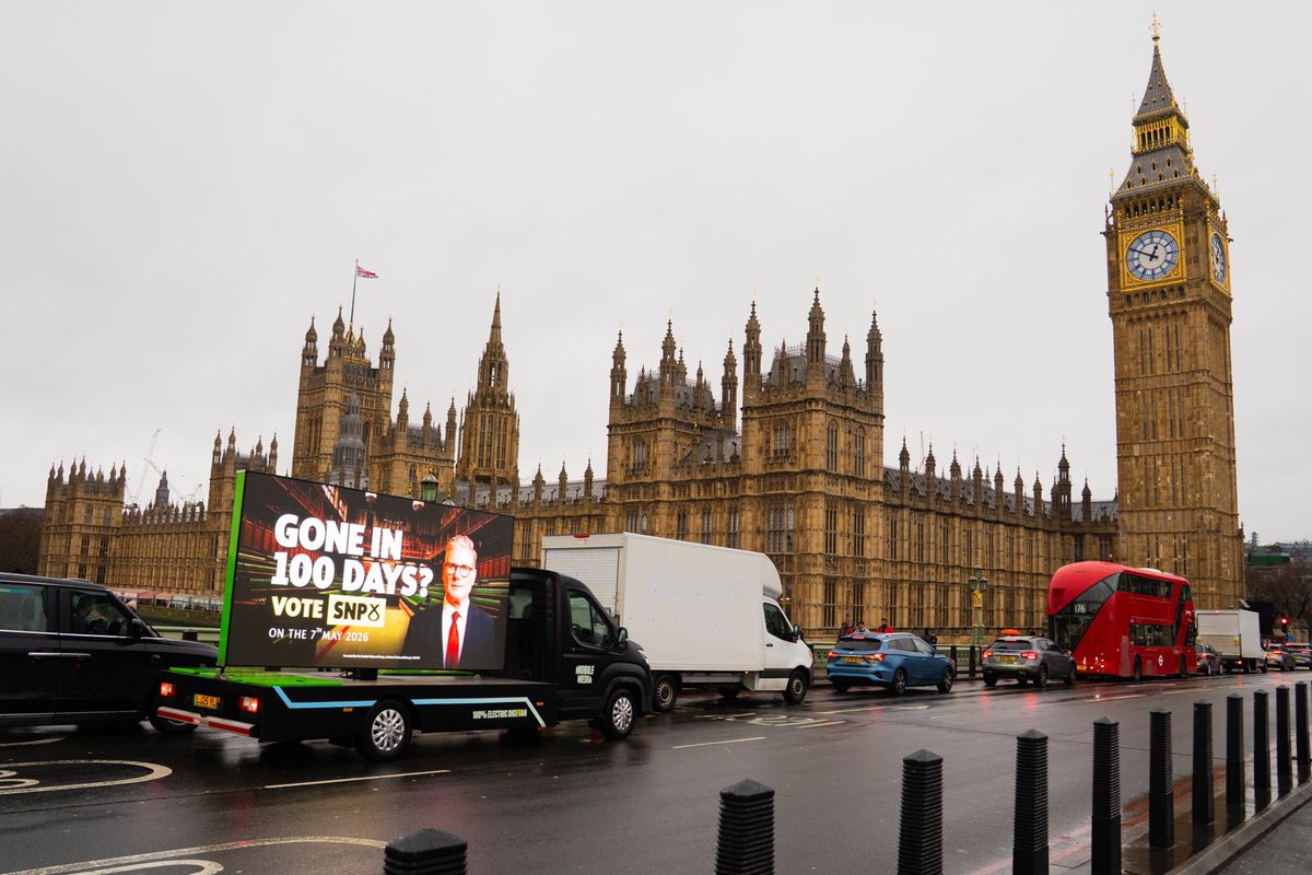 Angus Robertson tweet media