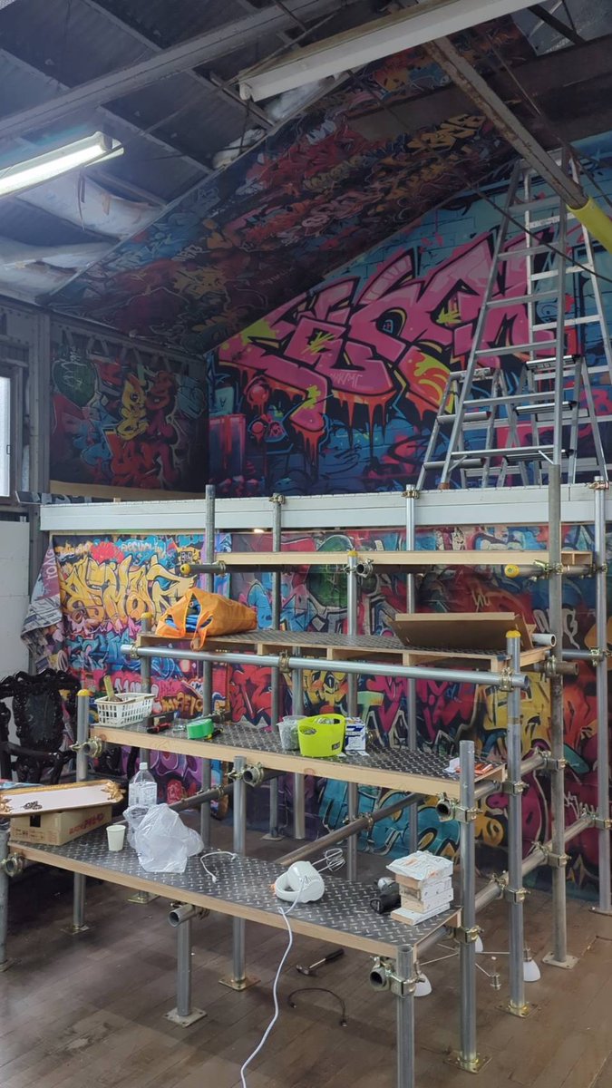 スタジオ制作現場🎨🔨 tweet media