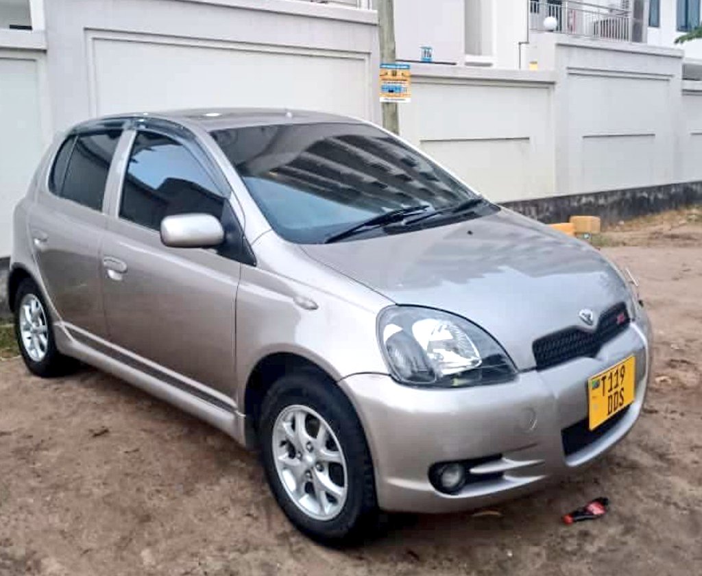 Eng_Matarra's tweet image. VITZ RS 🔥 🔥 

REG" #DDS

▪️Cc. 1490
▪️Full Ac 🌧
▪️Engine-1Nz 
▪️Sport Rims 🛞 
▪️Android Tv 🖥 🎶 
▪️Full Documents ✅️ 

#BEI - MIL 6.8

IPO DAR 

CALL 📞 📲-0793022184
WHATSAPP-0719542184