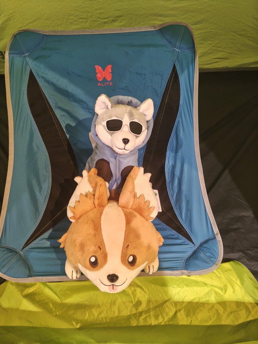 1Matake's tweet image. ゆるキャン△１０周年記念展行ってきた！